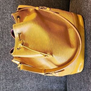 Authentic Louis Vuitton Yellow Epi Noe GM